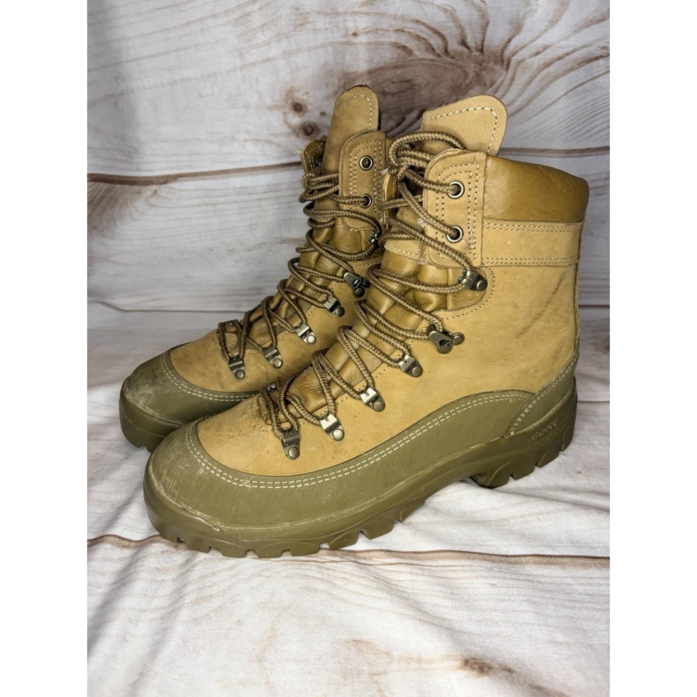 Belleville MCB 950 USMC Gore-Tex Combat Boots Mens 10R Vibram Sole Made USA